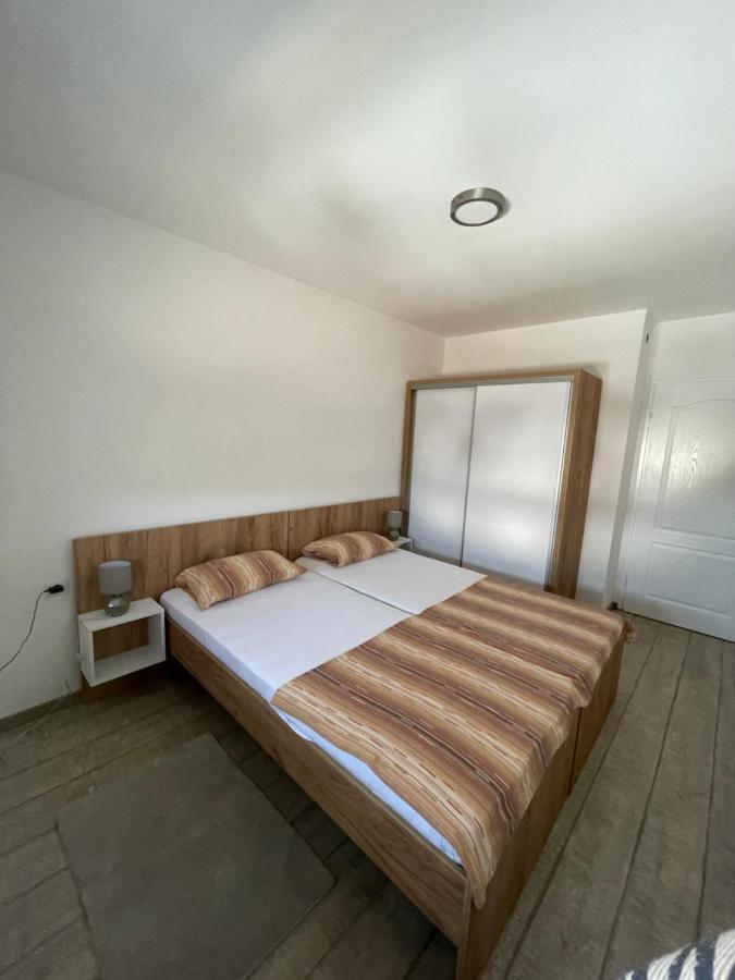 Hostel Heater Sleep Ni Exterior foto